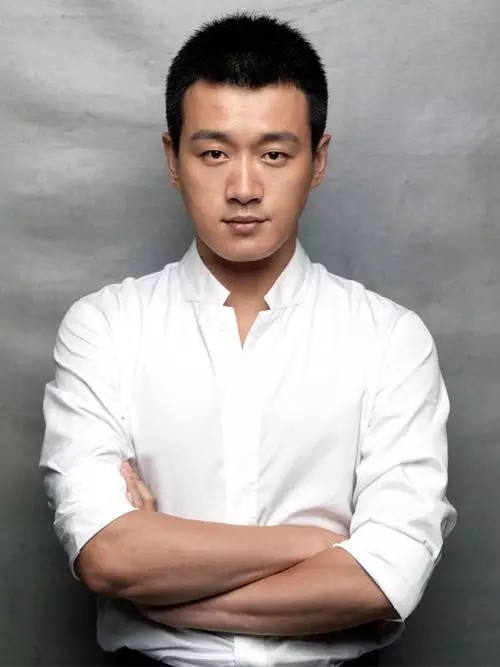范冰冰刘涛后,佟大为也来了,谁是新三板颜值担当?